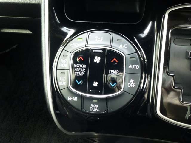 トヨタ ヴォクシー ２．０ ＺＳ 煌 H30年 (東北) 99