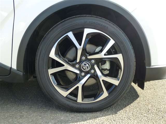 トヨタ Ｃ−ＨＲ ハイブリッド １．８ Ｇ H29年 (東北) 99