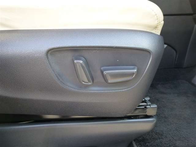 トヨタ グランエース ２．８ Ｇ ディーゼルターボ R2年 (東北) 99