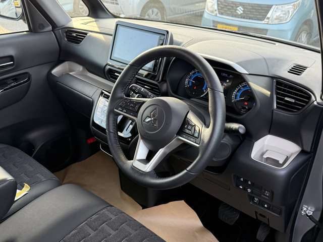 三菱 デリカ　ミニ ６６０ Ｔ プレミアム ４ＷＤ R6年 (中国) 99