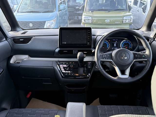 三菱 デリカ　ミニ ６６０ Ｔ プレミアム ４ＷＤ R6年 (中国) 99