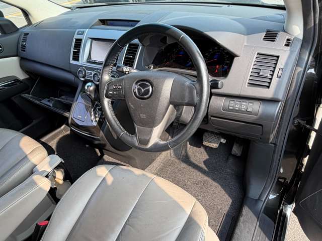 マツダ ＭＰＶ ２．３ ２３Ｓ Ｌパッケージ H22年 (中国) 99