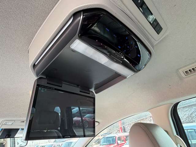 マツダ ＭＰＶ ２．３ ２３Ｓ Ｌパッケージ H22年 (中国) 99
