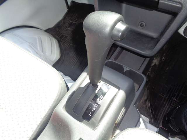 スズキ キャリイトラック ６６０ ＫＣエアコン・パワステ スズキ セーフティサポート 装着車 ３方開 R1年 (中国) 99