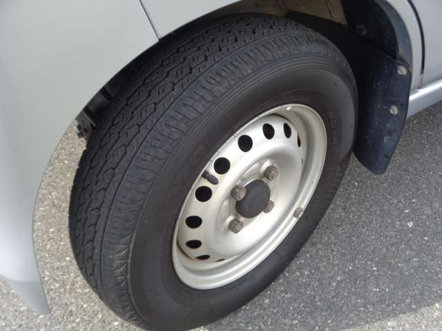 ダイハツ ハイゼットカーゴ ６６０ デラックス リミテッド ハイルーフ H27年 (中国) 99