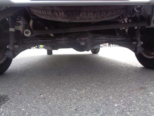 ダイハツ ハイゼットカーゴ ６６０ デラックス リミテッド ハイルーフ H27年 (中国) 99