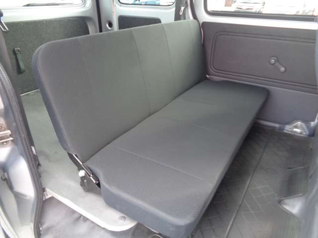 ダイハツ ハイゼットカーゴ ６６０ デラックス リミテッド ハイルーフ H27年 (中国) 99