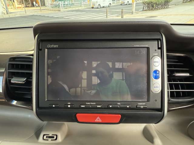 ホンダ Ｎ　ＢＯＸ ６６０ Ｇ ＳＳパッケージ ２トーンカラースタイル H26年 (近畿) 99