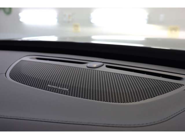 ボルボ ＸＣ９０ リチャージ プラグインハイブリッド Ｔ８ ＡＷＤ インスクリプション ４ＷＤ R3年 (近畿) 99