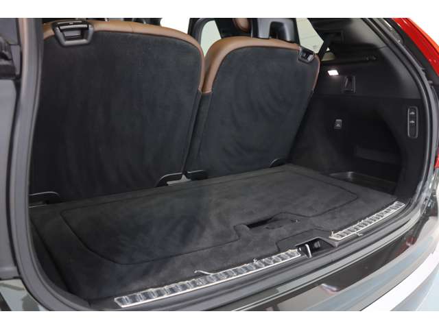 ボルボ ＸＣ９０ リチャージ プラグインハイブリッド Ｔ８ ＡＷＤ インスクリプション ４ＷＤ R3年 (近畿) 99