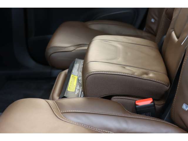 ボルボ ＸＣ９０ リチャージ プラグインハイブリッド Ｔ８ ＡＷＤ インスクリプション ４ＷＤ R3年 (近畿) 99