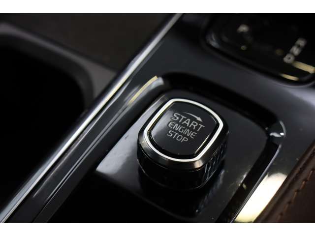 ボルボ ＸＣ９０ リチャージ プラグインハイブリッド Ｔ８ ＡＷＤ インスクリプション ４ＷＤ R3年 (近畿) 99