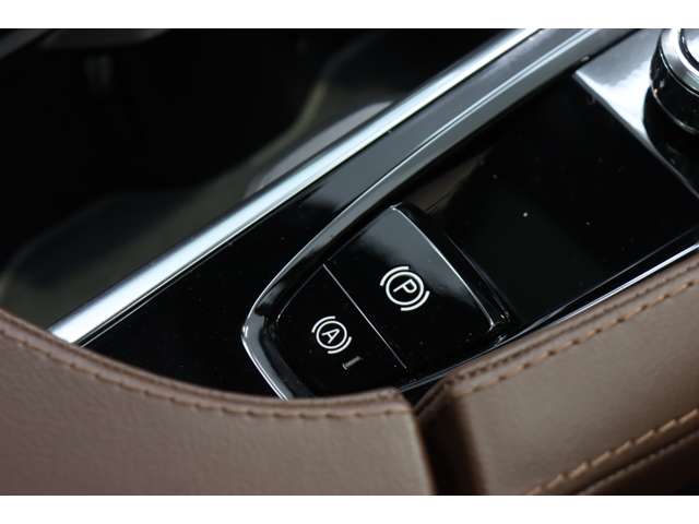 ボルボ ＸＣ９０ リチャージ プラグインハイブリッド Ｔ８ ＡＷＤ インスクリプション ４ＷＤ R3年 (近畿) 99