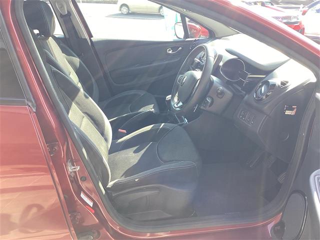 ルノー ルーテシア Ｓ　ＭＴ H29年 (東海) 99