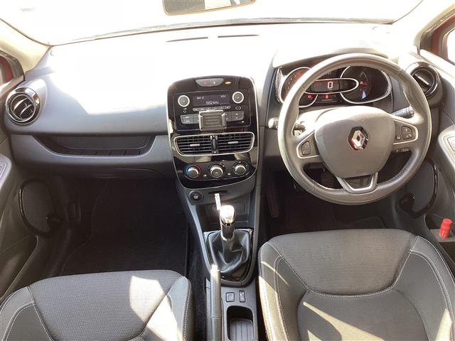 ルノー ルーテシア Ｓ　ＭＴ H29年 (東海) 99