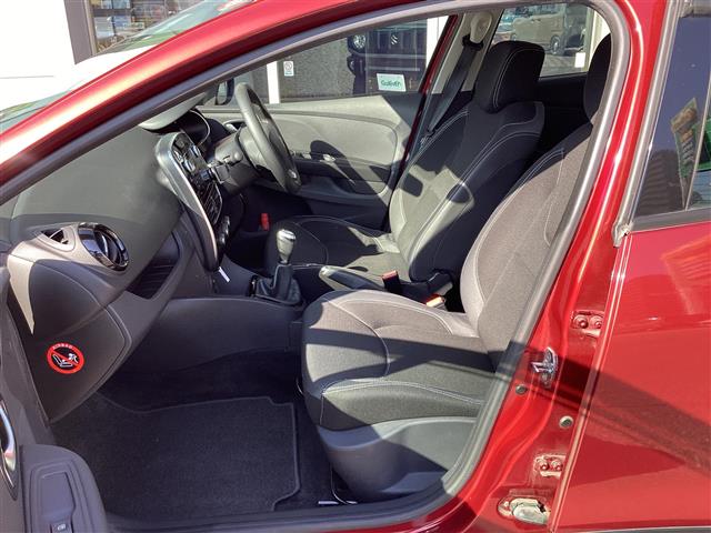 ルノー ルーテシア Ｓ　ＭＴ H29年 (東海) 99