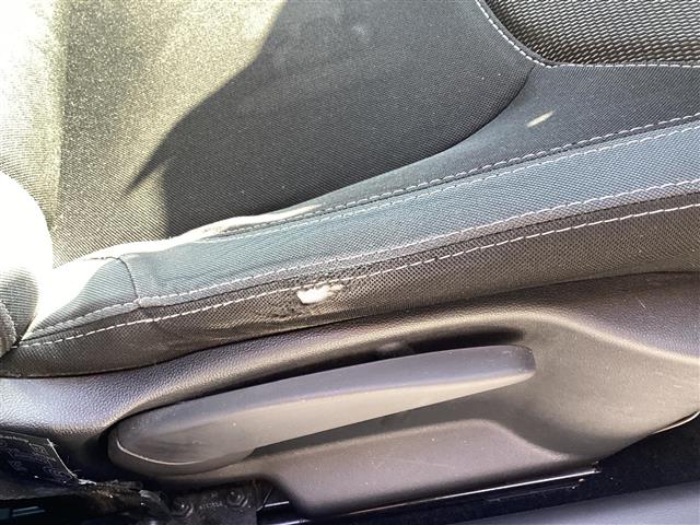 ルノー ルーテシア Ｓ　ＭＴ H29年 (東海) 99