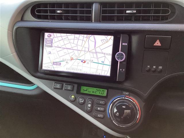 トヨタ アクア １．５ Ｓ H24年 (東海) 99