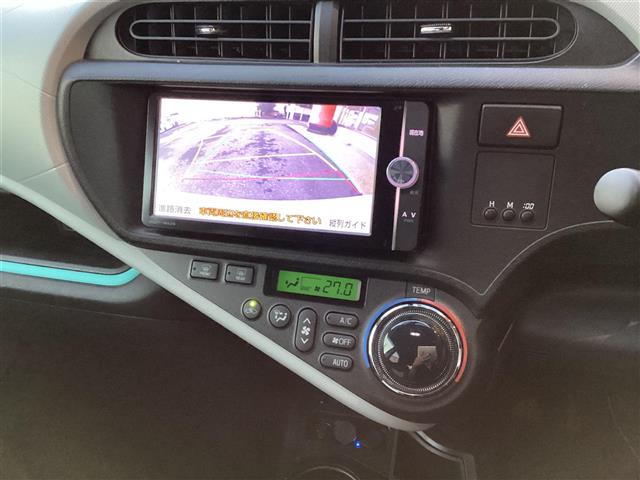 トヨタ アクア １．５ Ｓ H24年 (東海) 99