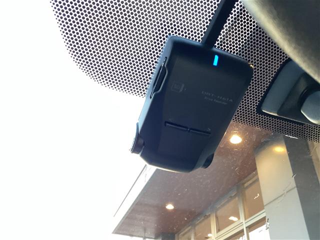 トヨタ アクア １．５ Ｓ H24年 (東海) 99