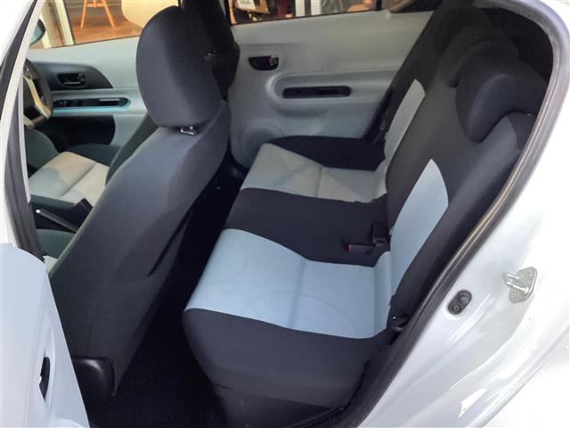 トヨタ アクア １．５ Ｓ H24年 (東海) 99