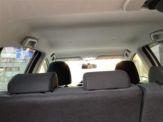 トヨタ アクア １．５ Ｓ H24年 (東海) 99