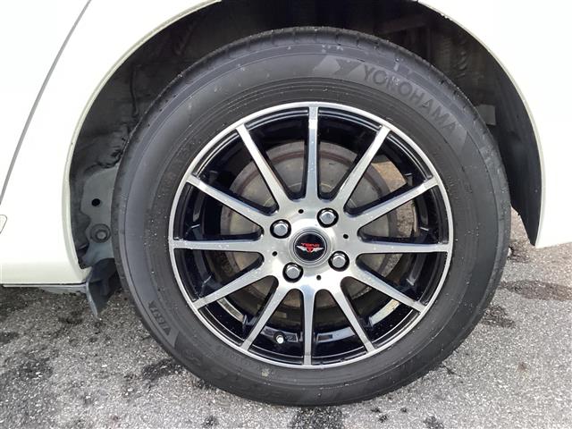 トヨタ アクア １．５ Ｓ H24年 (東海) 99