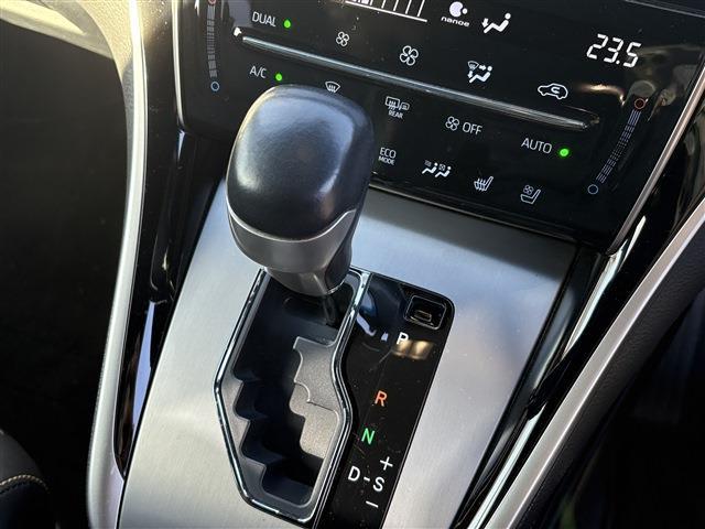 トヨタ ハリアー　ハイブリッド ２．５ ハイブリッド Ｅ－ＦＯＵＲ プログレス メタル アンド レザーパッケージ ４ＷＤ R1年 (東北) 99