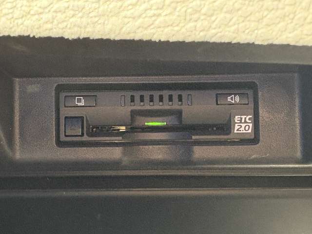 トヨタ ハリアー　ハイブリッド ２．５ ハイブリッド Ｅ－ＦＯＵＲ プログレス メタル アンド レザーパッケージ ４ＷＤ R1年 (東北) 99