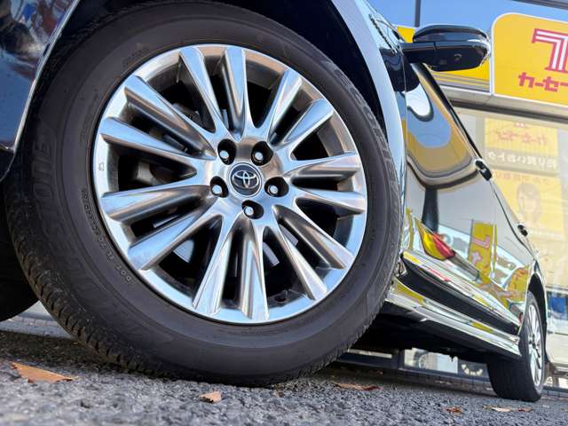 トヨタ ハリアー　ハイブリッド ２．５ ハイブリッド Ｅ－ＦＯＵＲ プログレス メタル アンド レザーパッケージ ４ＷＤ R1年 (東北) 99