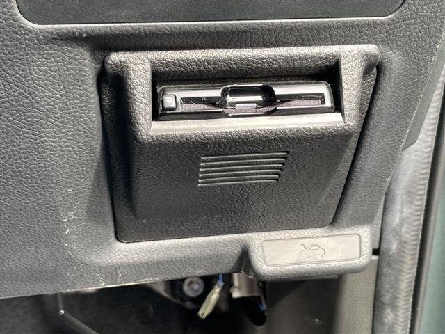 スバル フォレスター ２．０Ｉ－Ｌ アイサイト ４ＷＤ H30年 (東北) 99