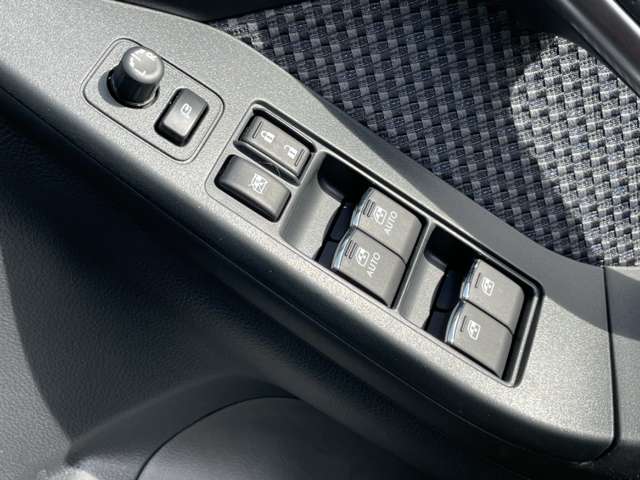 スバル フォレスター ２．０Ｉ－Ｌ アイサイト ４ＷＤ H30年 (東北) 99