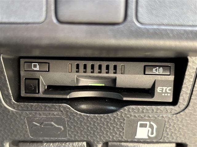 トヨタ ルーミー １．０ カスタム Ｇ R4年 (東北) 99