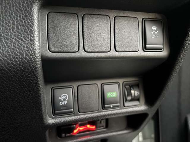 日産 エクストレイル ２．０ ２０Ｘ エマージェンシーブレーキパッケージ ２列車 ４ＷＤ H28年 (東北) 99