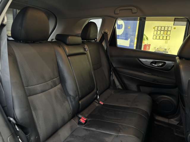 日産 エクストレイル ２．０ ２０Ｘ エマージェンシーブレーキパッケージ ２列車 ４ＷＤ H28年 (東北) 99