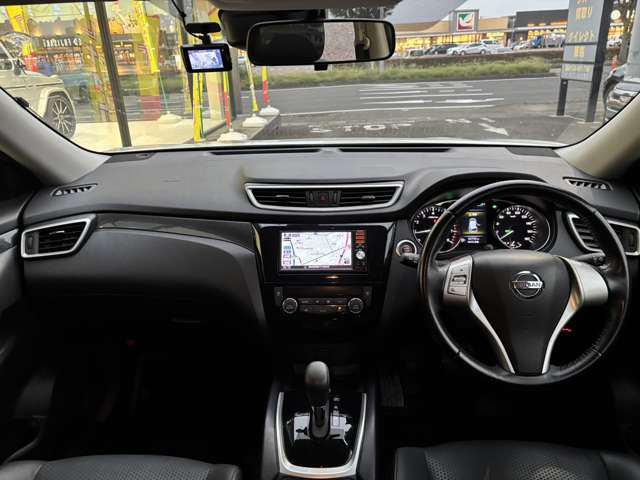 日産 エクストレイル ２．０ ２０Ｘ エマージェンシーブレーキパッケージ ２列車 ４ＷＤ H28年 (東北) 99