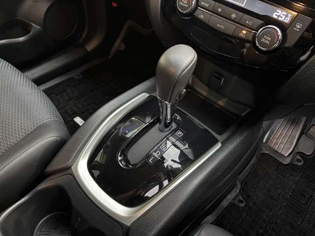 日産 エクストレイル ２．０ ２０Ｘ エマージェンシーブレーキパッケージ ２列車 ４ＷＤ H28年 (東北) 99