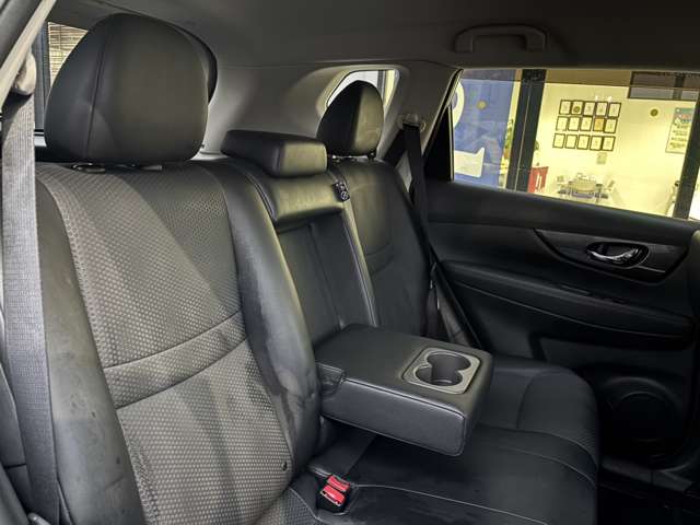 日産 エクストレイル ２．０ ２０Ｘ エマージェンシーブレーキパッケージ ２列車 ４ＷＤ H28年 (東北) 99