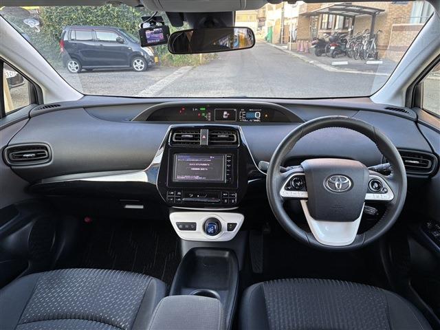 トヨタ プリウス １．８ Ｓ H28年 (東北) 99