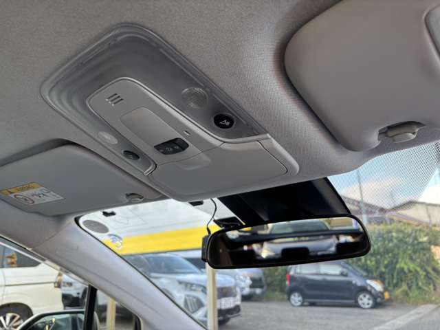 トヨタ プリウス １．８ Ｓ H28年 (東北) 99