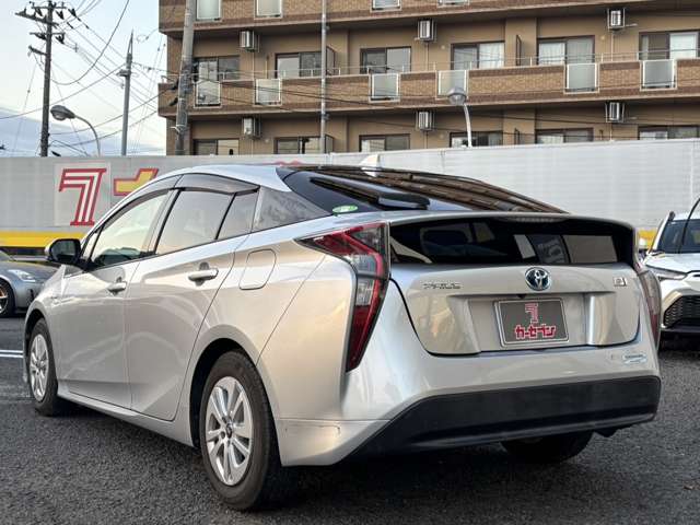 トヨタ プリウス １．８ Ｓ H28年 (東北) 99