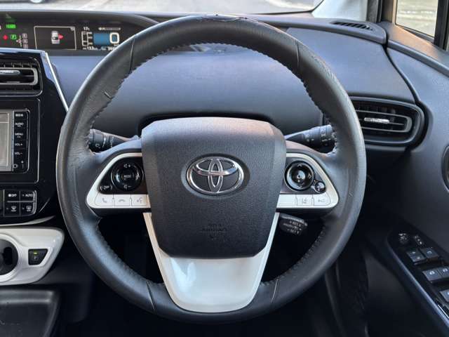 トヨタ プリウス １．８ Ｓ H28年 (東北) 99