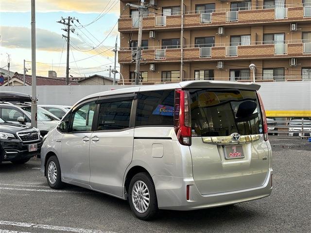トヨタ ノア １．８ ハイブリッド Ｇ H28年 (東北) 99