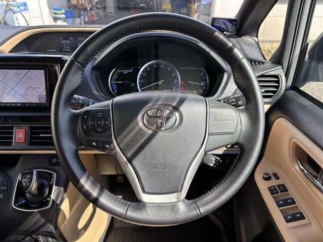 トヨタ ノア １．８ ハイブリッド Ｇ H28年 (東北) 99