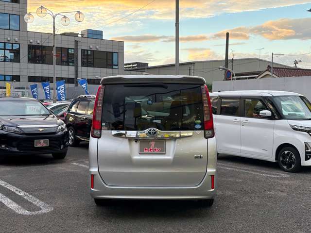 トヨタ ノア １．８ ハイブリッド Ｇ H28年 (東北) 99