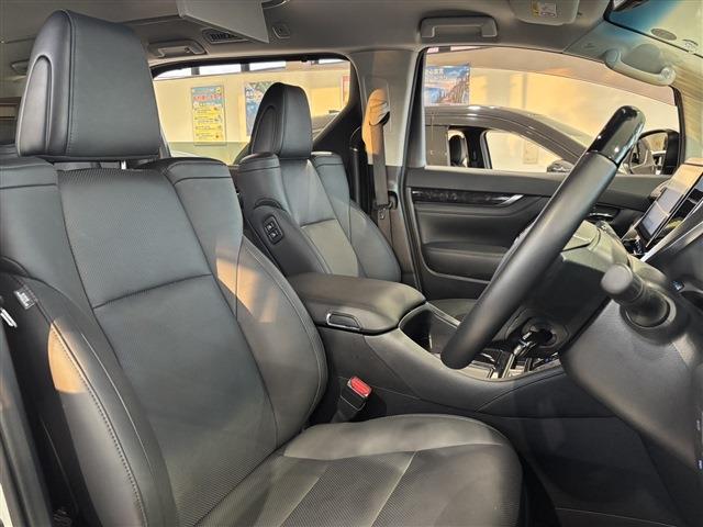 トヨタ アルファード　ハイブリッド ハイブリッド ２．５ ＳＲ Ｃパッケージ Ｅ－ＦＯＵＲ ４ＷＤ R5年 (東北) 99