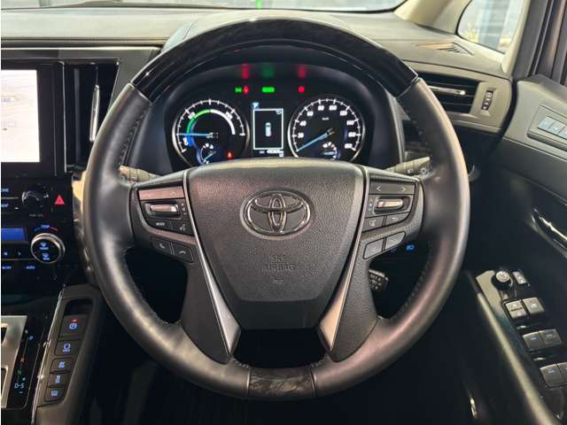 トヨタ アルファード　ハイブリッド ハイブリッド ２．５ ＳＲ Ｃパッケージ Ｅ－ＦＯＵＲ ４ＷＤ R5年 (東北) 99