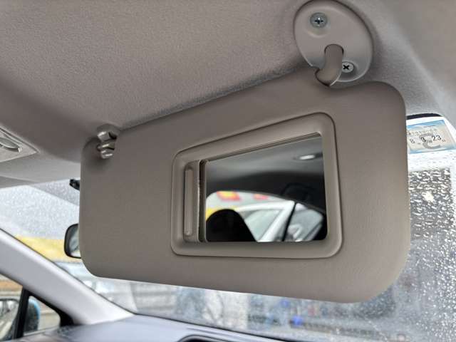 トヨタ アクア １．５ Ｇ H27年 (東北) 99