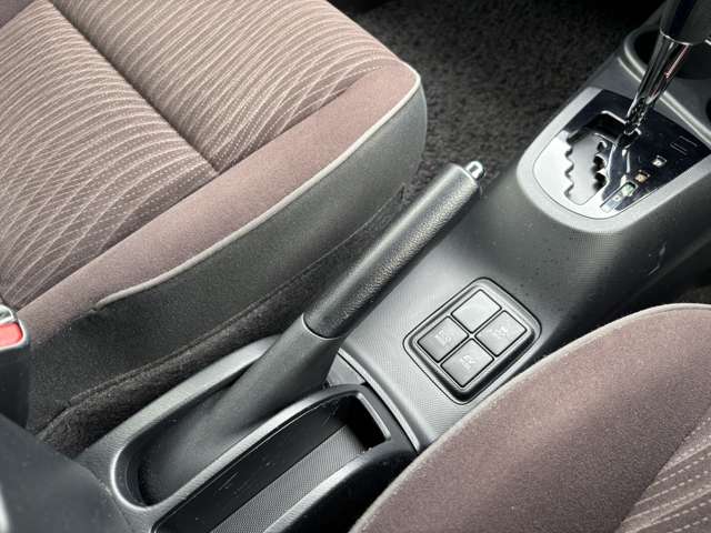 トヨタ アクア １．５ Ｇ H27年 (東北) 99