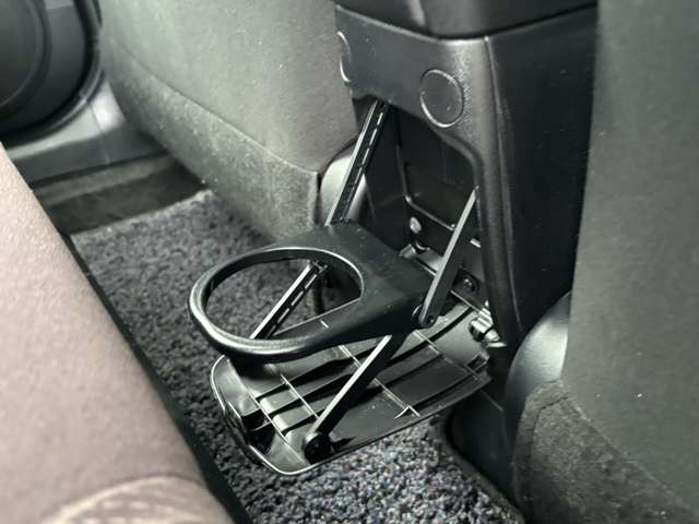 トヨタ アクア １．５ Ｇ H27年 (東北) 99